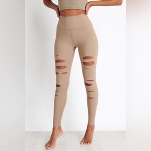 Alo Yoga Women’s Tan High Waist Ripped Warrior leggings size Small